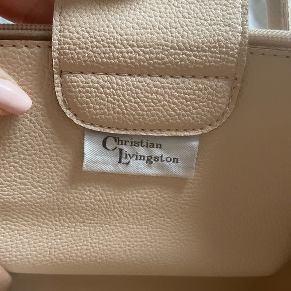 Christian Livingston hand bag. - Picture 4 of 6